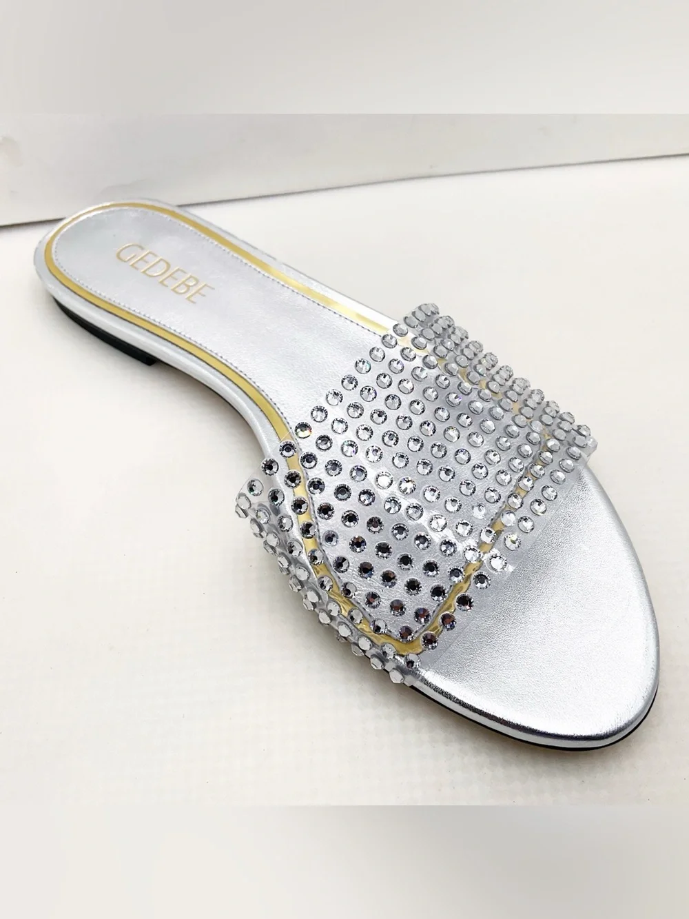 🆕{Gedebe} Metallic Leather Silver Crystal  Embellished Slides Sandals